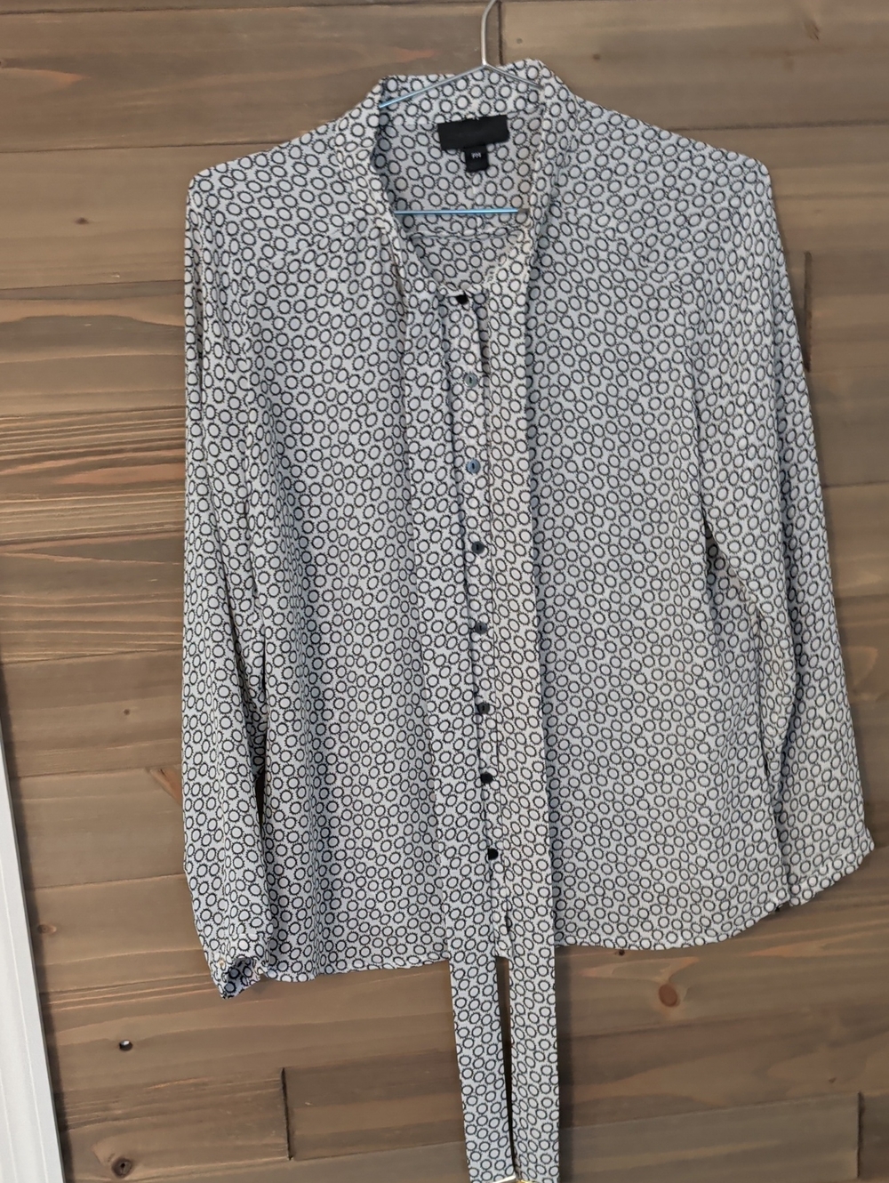 Worthington White Button-Up Tie-Neck Shirt with Navy Circle Print